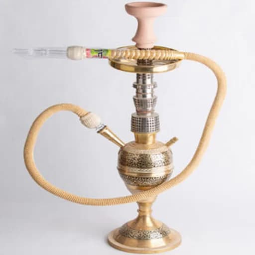 شيشه عدنية اللون الذهبي