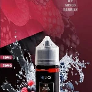 خليط التوت مع الفراولة بارد