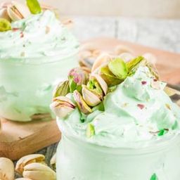 Pistachio ice cream